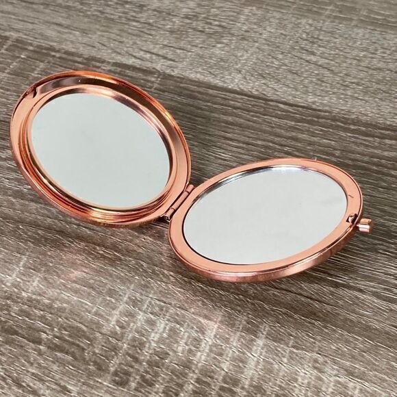 Disney Store Compact Makeup Mirror Art of Belle Beauty Beast Metal Rose Gold - Picture 8 of 9